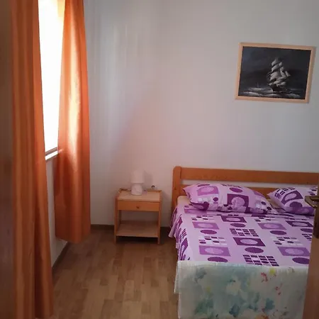 Prázdninový dům Tina Pula