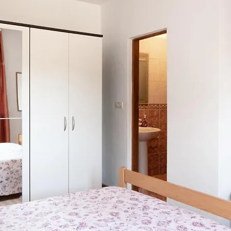 Tina Prázdninový dům